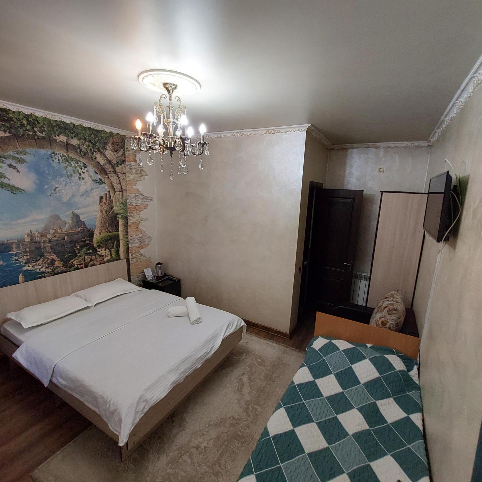 Camelot Hotel Bişkek Dış mekan fotoğraf