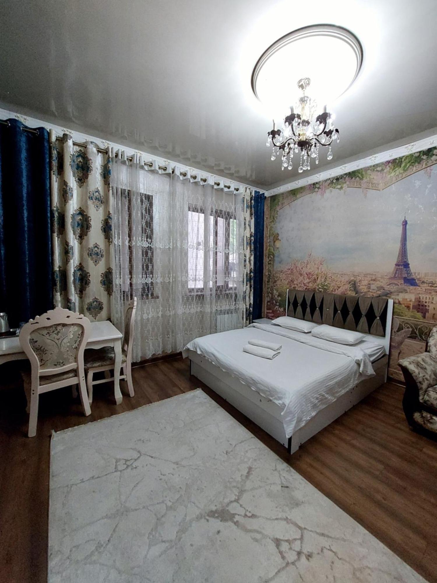 Camelot Hotel Bişkek Dış mekan fotoğraf